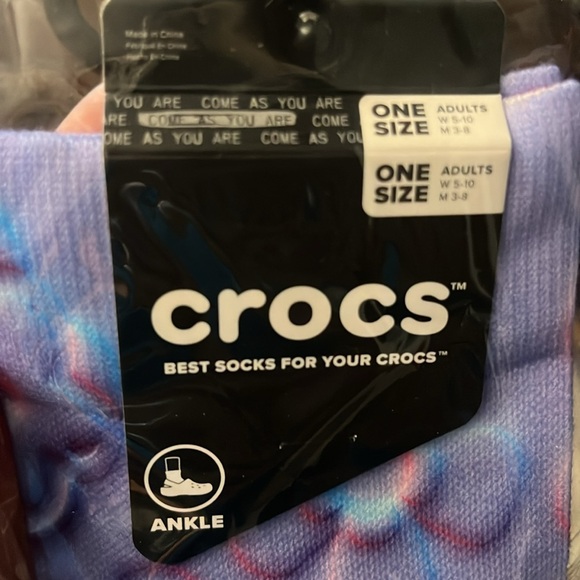 Two Pair crocs socks lavender and magenta - Picture 3 of 5